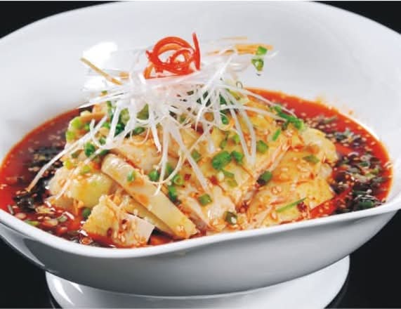 Cold Chicken with Spicy Sauce (口水鸡)
